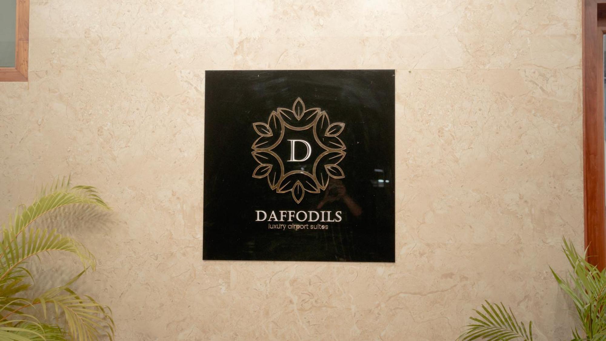 Daffodils Luxury Airport Suites Kochi Exterior photo
